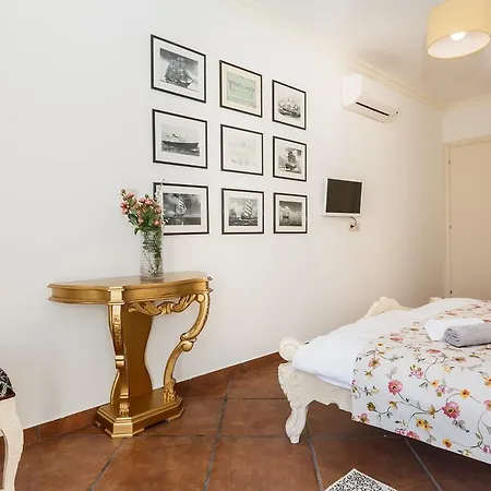 Villa Luxe Front Line Near Trogir